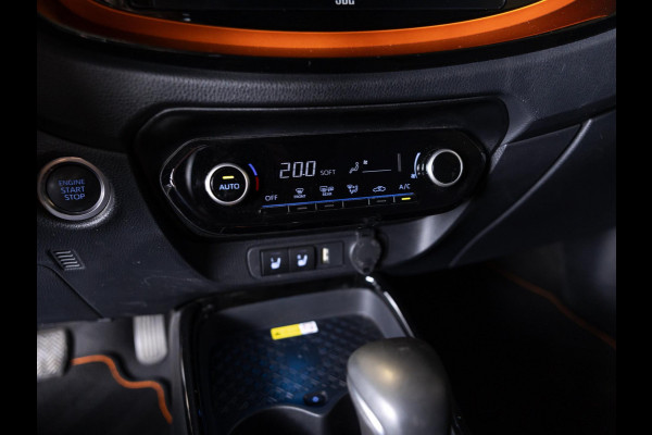 Toyota Aygo X 1.0 VVT-i S-CVT Limited / 72pk / Trekhaak / Stoelverwarming / JBL / Apple CarPlay /
