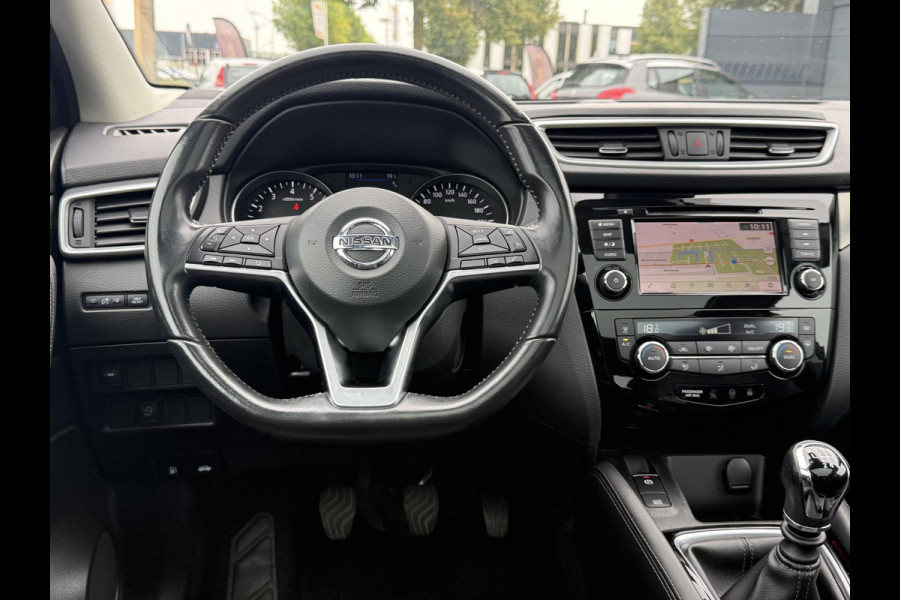 Nissan QASHQAI 1.3 DIG-T Tekna + 2e Eigenaar,Pano,Navi,Camera,Trekhaak,Stoelverwarming,Clima,Cruise,Pdc V+A,Keyless,Halfleder,Dealer Onderhouden,Apk tot 03-2026