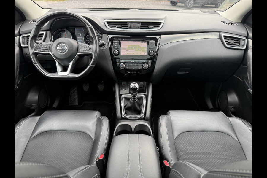 Nissan QASHQAI 1.3 DIG-T Tekna + 2e Eigenaar,Pano,Navi,Camera,Trekhaak,Stoelverwarming,Clima,Cruise,Pdc V+A,Keyless,Halfleder,Dealer Onderhouden,Apk tot 03-2026
