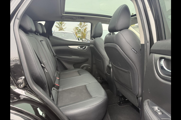 Nissan QASHQAI 1.3 DIG-T Tekna + 2e Eigenaar,Pano,Navi,Camera,Trekhaak,Stoelverwarming,Clima,Cruise,Pdc V+A,Keyless,Halfleder,Dealer Onderhouden,Apk tot 03-2026