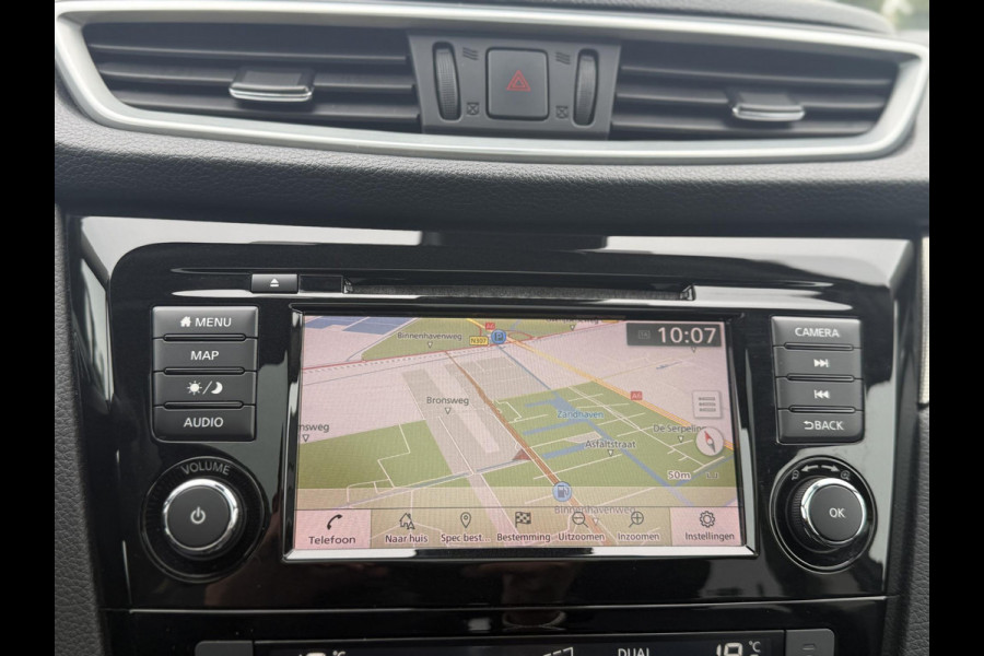 Nissan QASHQAI 1.3 DIG-T Tekna + 2e Eigenaar,Pano,Navi,Camera,Trekhaak,Stoelverwarming,Clima,Cruise,Pdc V+A,Keyless,Halfleder,Dealer Onderhouden,Apk tot 03-2026