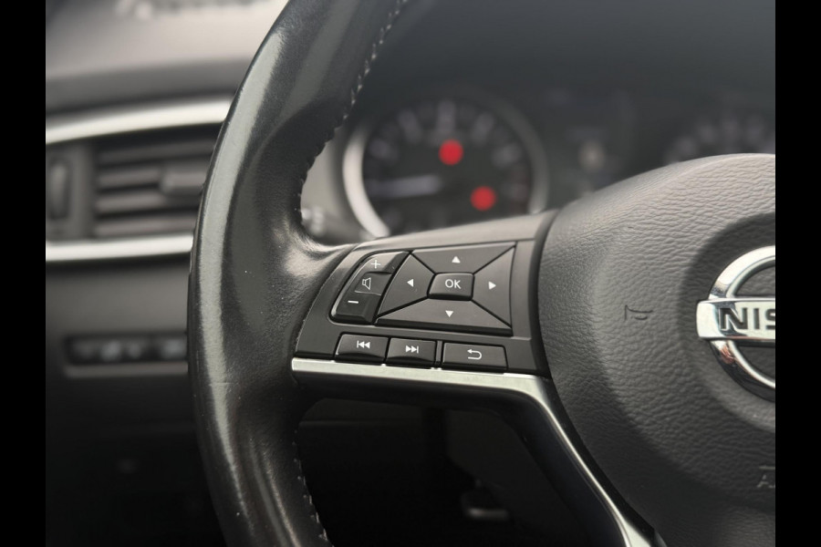 Nissan QASHQAI 1.3 DIG-T Tekna + 2e Eigenaar,Pano,Navi,Camera,Trekhaak,Stoelverwarming,Clima,Cruise,Pdc V+A,Keyless,Halfleder,Dealer Onderhouden,Apk tot 03-2026