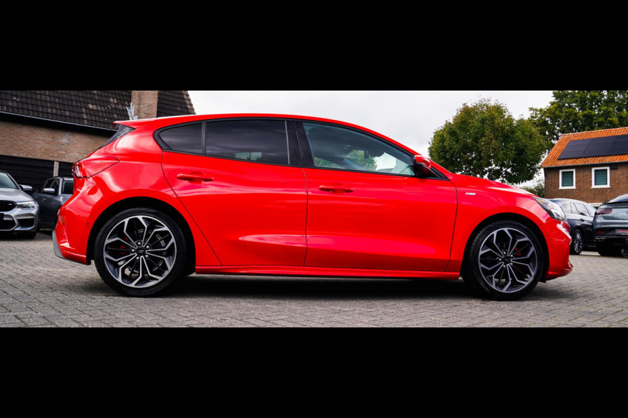 Ford Focus 1.0 EcoBoost ST Line Business | Stuurwiel verwarming | Achteruitrij camera