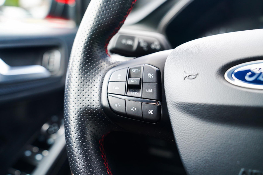 Ford Focus 1.0 EcoBoost ST Line Business | Stuurwiel verwarming | Achteruitrij camera