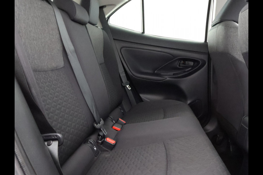 Toyota Yaris Cross 1.5 Hybrid Active Bi-Tone | Apple Carplay & AndroidAUTO | 1e eigenaar