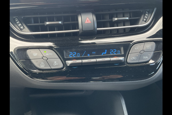 Toyota C-HR 1.8 Hybrid Dynamic Automaat Adapt.Cruise Nav/Cam Voll.Onderhouden!