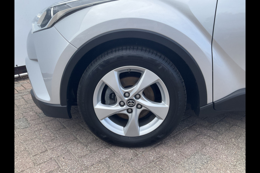 Toyota C-HR 1.8 Hybrid Dynamic Automaat Adapt.Cruise Nav/Cam Voll.Onderhouden!