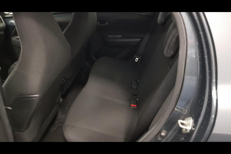 Peugeot 108 1.0 e-VTi Allure | Navigatie | Airco | Groot scherm | Lichtmetalen Velgen