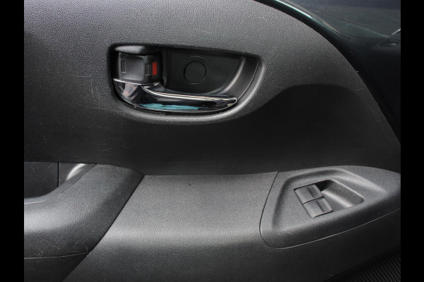 Peugeot 108 1.0 e-VTi Allure | Navigatie | Airco | Groot scherm | Lichtmetalen Velgen