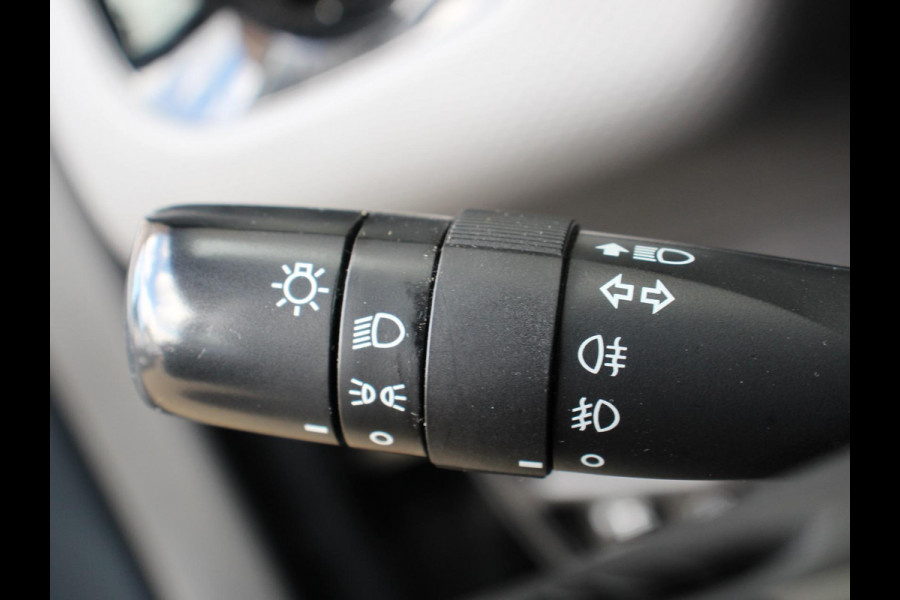 Peugeot 108 1.0 e-VTi Allure | Navigatie | Airco | Groot scherm | Lichtmetalen Velgen
