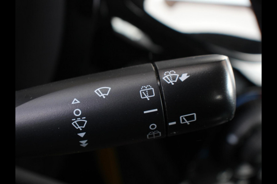 Peugeot 108 1.0 e-VTi Allure | Navigatie | Airco | Groot scherm | Lichtmetalen Velgen