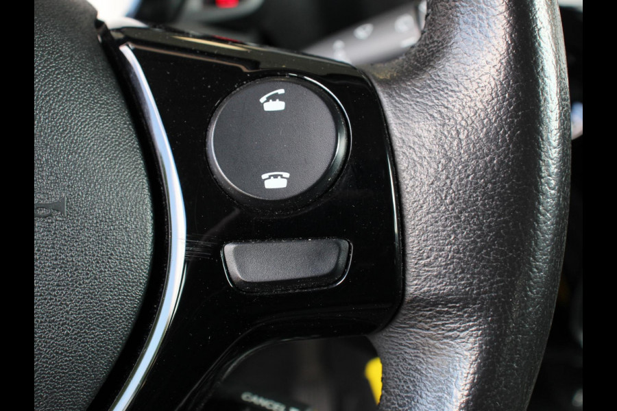 Peugeot 108 1.0 e-VTi Allure | Navigatie | Airco | Groot scherm | Lichtmetalen Velgen