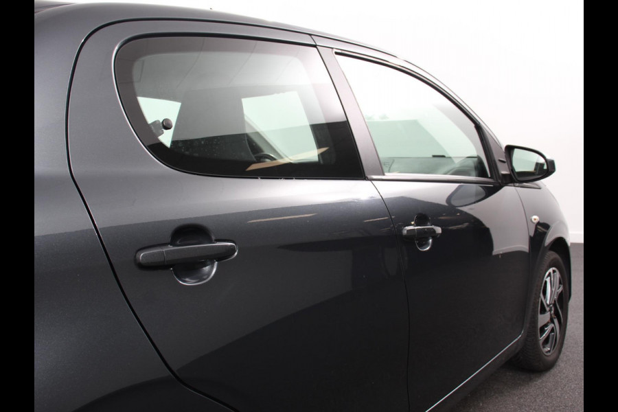 Peugeot 108 1.0 e-VTi Allure | Navigatie | Airco | Groot scherm | Lichtmetalen Velgen
