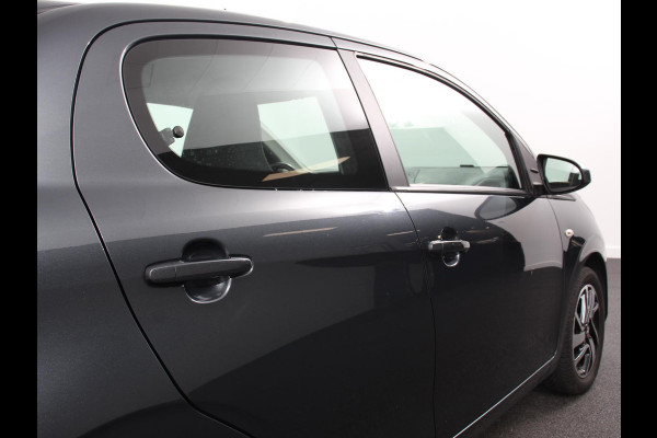 Peugeot 108 1.0 e-VTi Allure | Navigatie | Airco | Groot scherm | Lichtmetalen Velgen