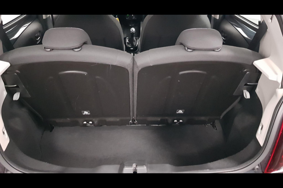 Peugeot 108 1.0 e-VTi Allure | Navigatie | Airco | Groot scherm | Lichtmetalen Velgen