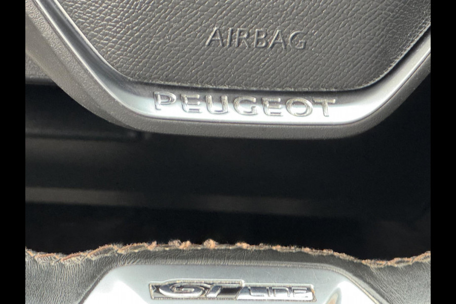 Peugeot 3008 1.2 PureTech GT Line - AUTOMAAT I Panorama dak I Navigatie I Airco I Sport velgen I LED / PDC I Dealer onderhouden