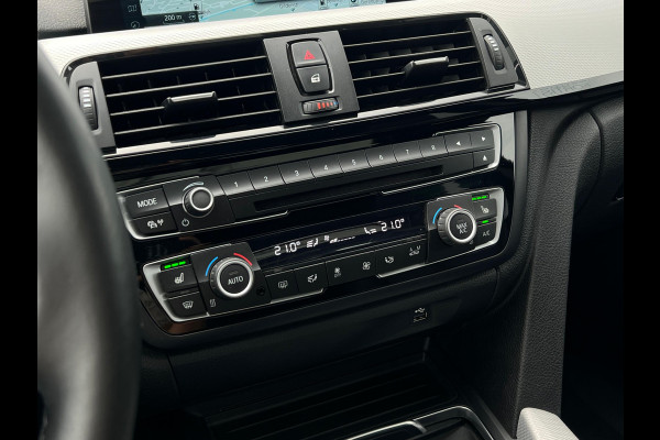 BMW 4 Serie Gran Coupé 440i Centennial High Executive CAMERA | LEDER | HEAD UP | STOELVERW | DEALER ONDERH