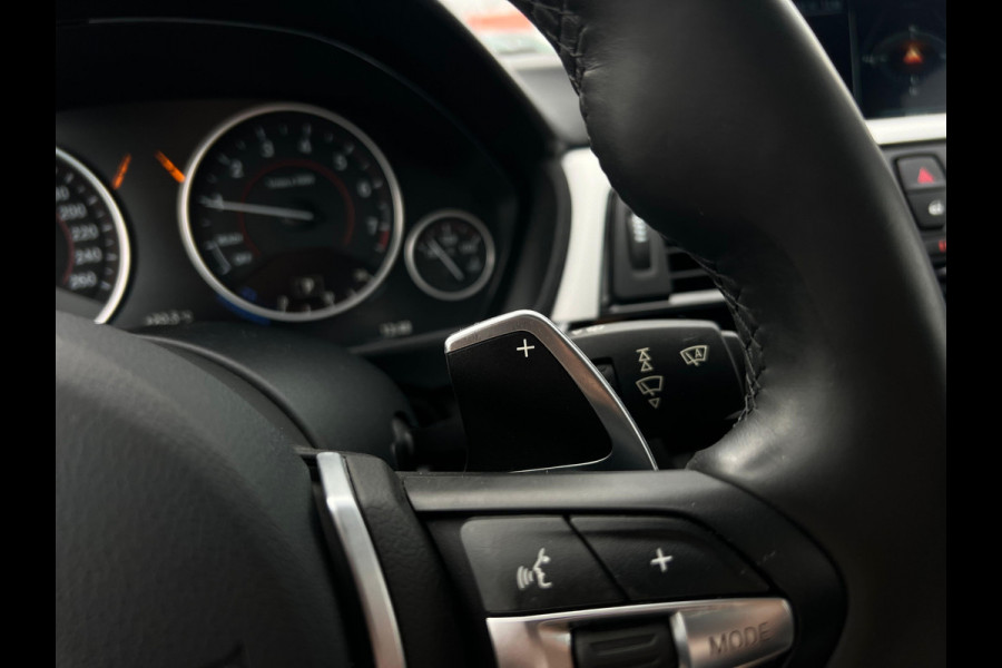 BMW 4 Serie Gran Coupé 440i Centennial High Executive CAMERA | LEDER | HEAD UP | STOELVERW | DEALER ONDERH