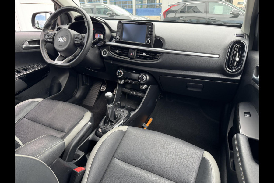 Kia Picanto 1.2 CVVT X-Line | 4 Cilinders | Achteruitrijcamera | Apple Carplay | Stoel en Stuurverwarming | Navigatie