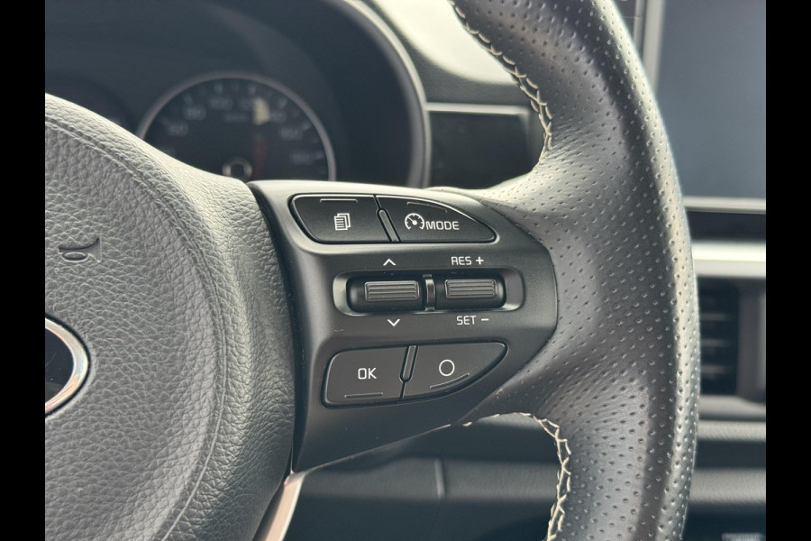 Kia Picanto 1.2 CVVT X-Line | 4 Cilinders | Achteruitrijcamera | Apple Carplay | Stoel en Stuurverwarming | Navigatie