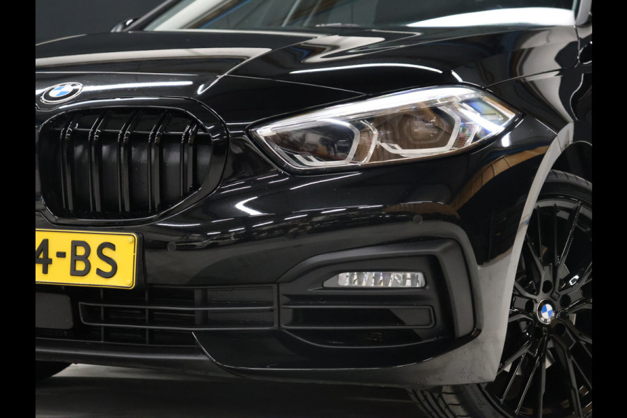 BMW 1-serie 118i Executive Edition [PDC V+A, APPLE CARPLAY, ANDROID AUTO, CRUISE CONTROL, NAVIGATIE, AUTOMATISCHE AIRCO, LED, NIEUWSTAAT]