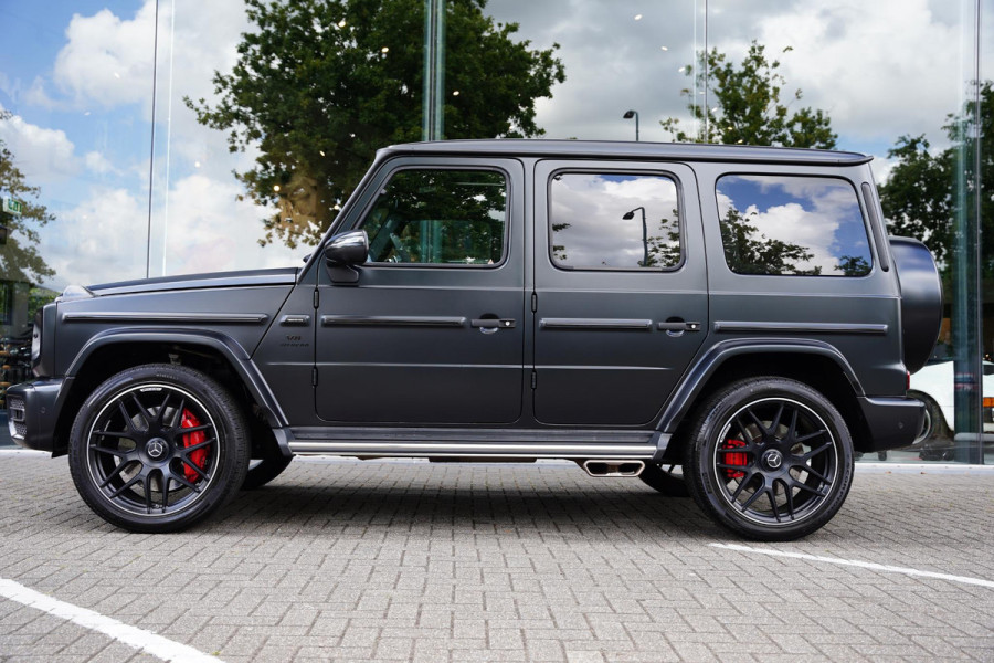 Mercedes-Benz G-Klasse 63 Magno Black Akrapovic Burmester