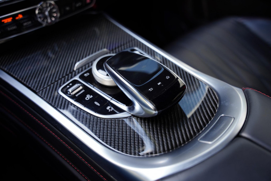 Mercedes-Benz G-Klasse 63 Magno Black Akrapovic Burmester