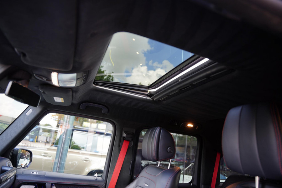 Mercedes-Benz G-Klasse 63 Magno Black Akrapovic Burmester