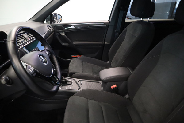 Volkswagen Tiguan Allspace 1.5 TSI Highline Business R 7p. ACC PDC Navi schuif/kanteldak 19''LM
