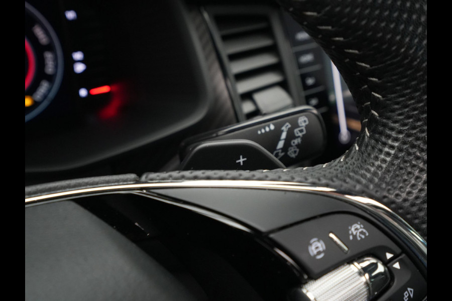 Škoda Kodiaq 1.5 TSI 150pk DSG Sportline Business Panorama Camera Navigatie Carplay Sideassist Acc Pdc Canton 118