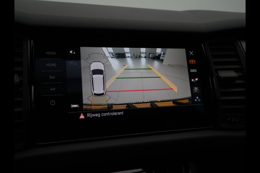Škoda Kodiaq 1.5 TSI 150pk DSG Sportline Business Panorama Camera Navigatie Carplay Sideassist Acc Pdc Canton 118