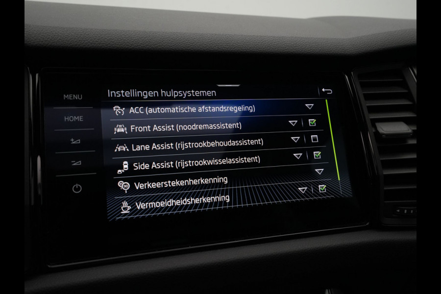 Škoda Kodiaq 1.5 TSI 150pk DSG Sportline Business Panorama Camera Navigatie Carplay Sideassist Acc Pdc Canton 118