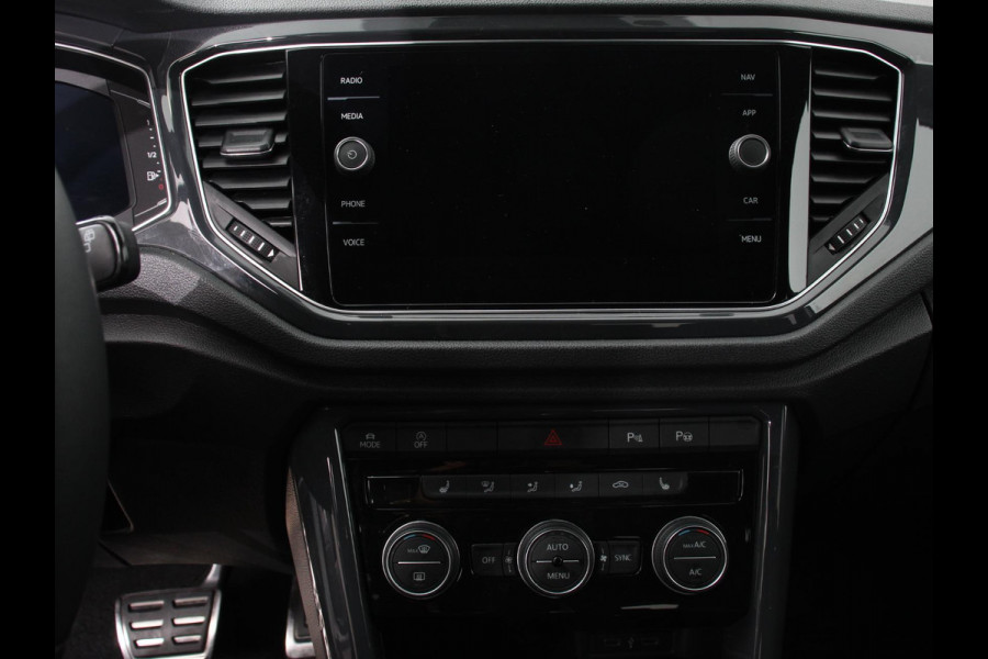 Volkswagen T-Roc 1.5 TSI 150pk R-Line Sport DSG | Navigatie | Climate Control | Camera | Virtual Cockpit | Elektrische achterklep | DAB | Lane assist | Adaptive cruise control |