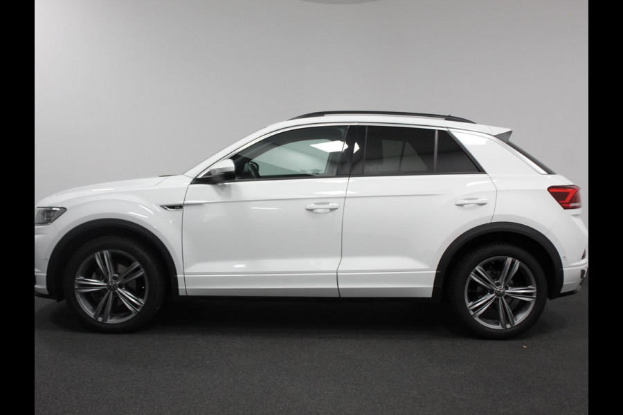 Volkswagen T-Roc 1.5 TSI 150pk R-Line Sport DSG | Navigatie | Climate Control | Camera | Virtual Cockpit | Elektrische achterklep | DAB | Lane assist | Adaptive cruise control |