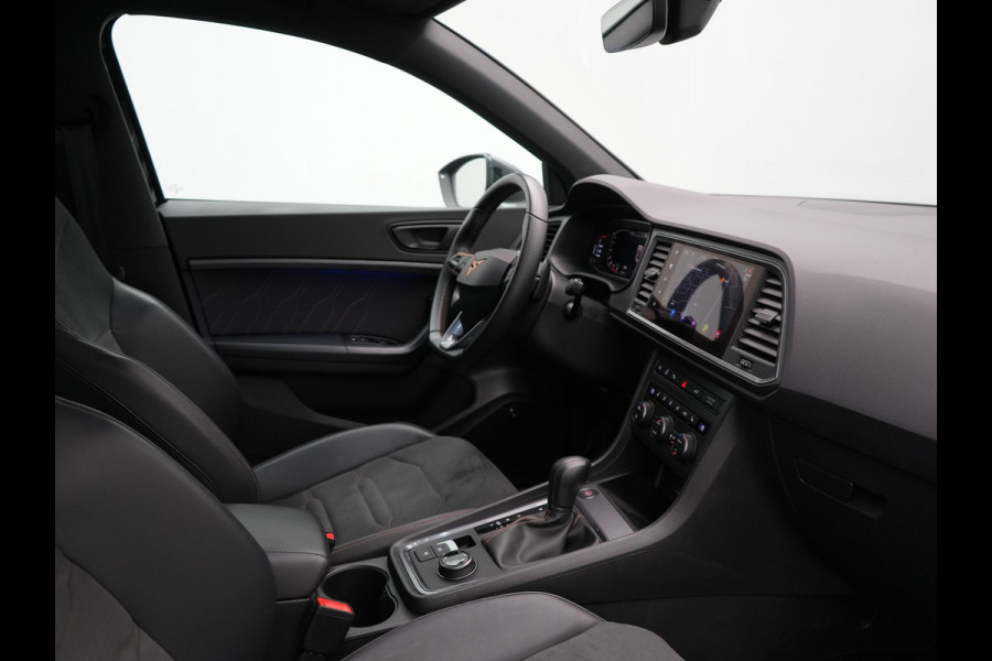 CUPRA Ateca 2.0 TSI 4DRIVE 301pk Dealer O.H | Adaptive Cruise | 360 Camera | Beats Audio | Alcantara Sportstoelen Verwarmd | Keyless | Stuur Verwarmd | Blis | Apple Carplay | Navigatie | Sfeerverlichting | DAB |