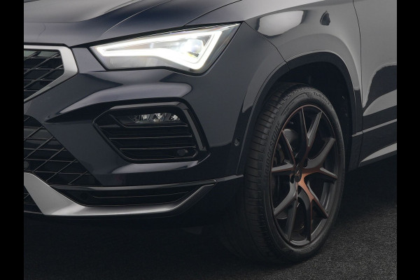 CUPRA Ateca 2.0 TSI 4DRIVE 301pk Dealer O.H | Adaptive Cruise | 360 Camera | Beats Audio | Alcantara Sportstoelen Verwarmd | Keyless | Stuur Verwarmd | Blis | Apple Carplay | Navigatie | Sfeerverlichting | DAB |