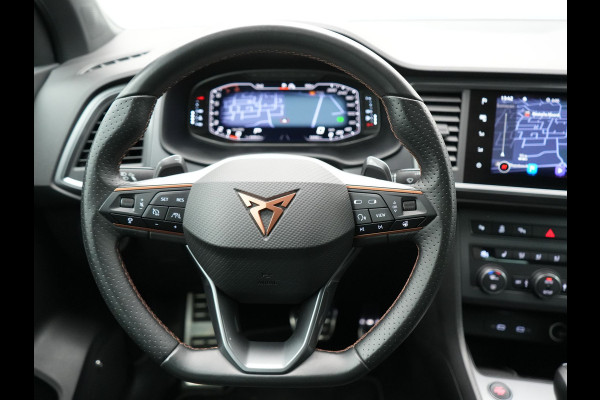 CUPRA Ateca 2.0 TSI 4DRIVE 301pk Dealer O.H | Adaptive Cruise | 360 Camera | Beats Audio | Alcantara Sportstoelen Verwarmd | Keyless | Stuur Verwarmd | Blis | Apple Carplay | Navigatie | Sfeerverlichting | DAB |