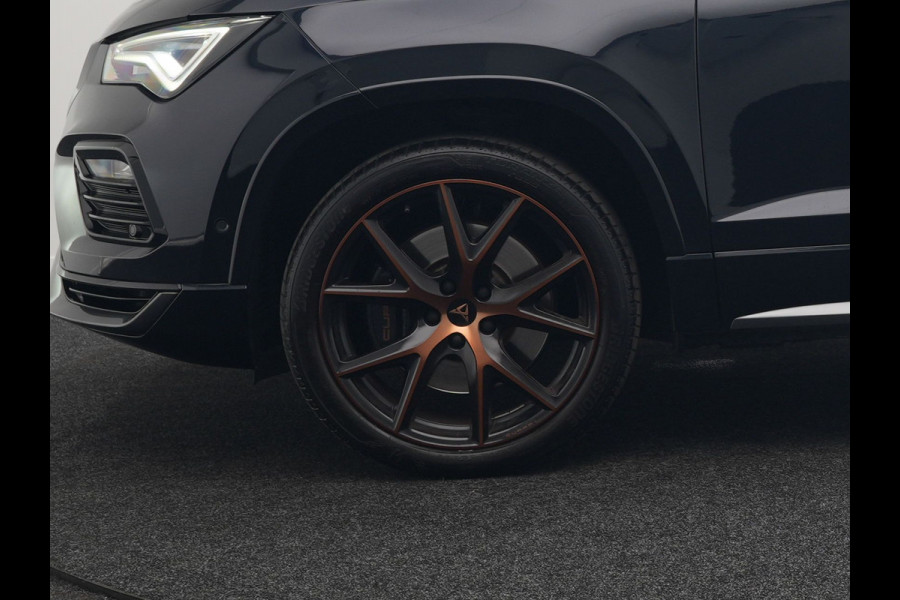 CUPRA Ateca 2.0 TSI 4DRIVE 301pk Dealer O.H | Adaptive Cruise | 360 Camera | Beats Audio | Alcantara Sportstoelen Verwarmd | Keyless | Stuur Verwarmd | Blis | Apple Carplay | Navigatie | Sfeerverlichting | DAB |