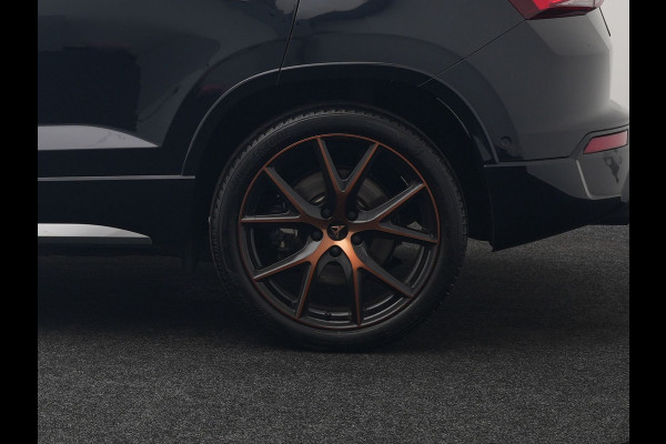 CUPRA Ateca 2.0 TSI 4DRIVE 301pk Dealer O.H | Adaptive Cruise | 360 Camera | Beats Audio | Alcantara Sportstoelen Verwarmd | Keyless | Stuur Verwarmd | Blis | Apple Carplay | Navigatie | Sfeerverlichting | DAB |