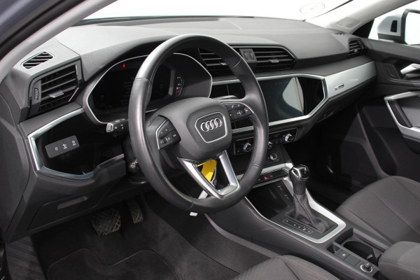 Audi Q3 Sportback 45 TFSI Attitude Plus PHEV 245 PK Climatronic Adaptive Cruise control PDC V + A Navigatie Elektrische Kofferbak LMV Velgen