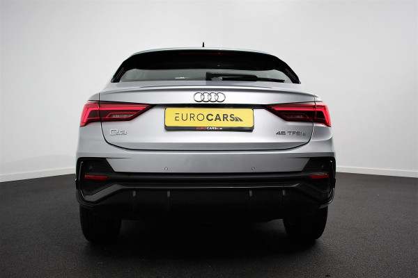 Audi Q3 Sportback 45 TFSI Attitude Plus PHEV 245 PK Climatronic Adaptive Cruise control PDC V + A Navigatie Elektrische Kofferbak LMV Velgen