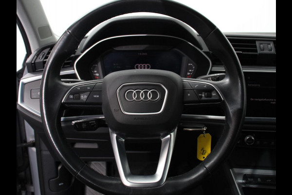 Audi Q3 Sportback 45 TFSI Attitude Plus PHEV 245 PK Climatronic Adaptive Cruise control PDC V + A Navigatie Elektrische Kofferbak LMV Velgen
