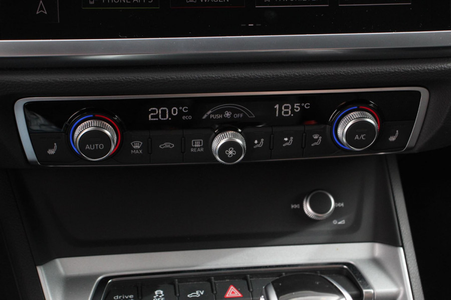 Audi Q3 Sportback 45 TFSI Attitude Plus PHEV 245 PK Climatronic Adaptive Cruise control PDC V + A Navigatie Elektrische Kofferbak LMV Velgen