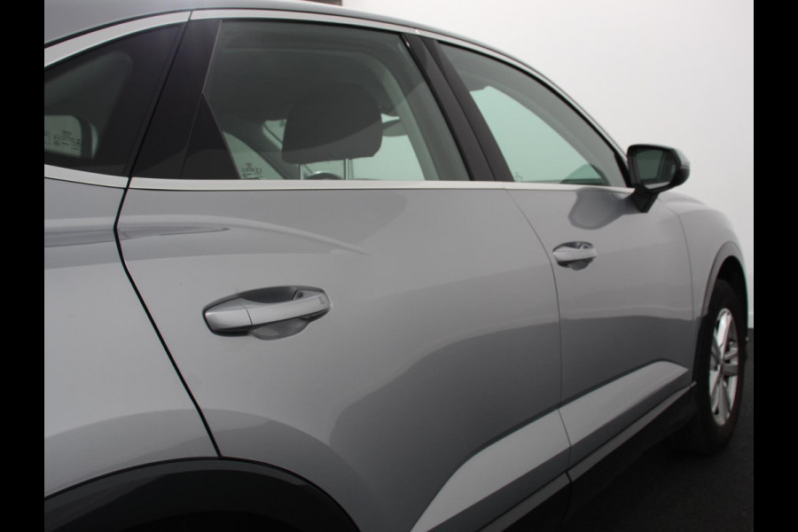 Audi Q3 Sportback 45 TFSI Attitude Plus PHEV 245 PK Climatronic Adaptive Cruise control PDC V + A Navigatie Elektrische Kofferbak LMV Velgen