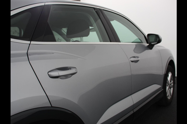 Audi Q3 Sportback 45 TFSI Attitude Plus PHEV 245 PK Climatronic Adaptive Cruise control PDC V + A Navigatie Elektrische Kofferbak LMV Velgen