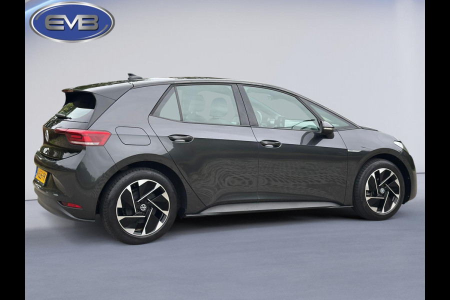 Volkswagen ID.3 Pro 58 kWh, 1 e eigenaar, led verlichting, SOH 94 procent, 18 inch lmv, DAB, NL auto met nationale auto pas