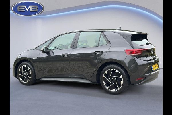 Volkswagen ID.3 Pro 58 kWh, 1 e eigenaar, led verlichting, SOH 94 procent, 18 inch lmv, DAB, NL auto met nationale auto pas