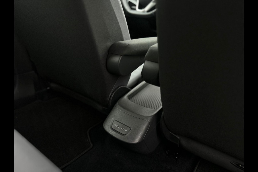 Volkswagen ID.3 Pro 58 kWh, 1 e eigenaar, led verlichting, SOH 94 procent, 18 inch lmv, DAB, NL auto met nationale auto pas