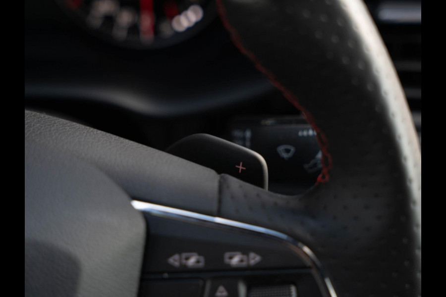 Seat Ateca 1.5 TSI FR Business Intense / Camera / Carplay / DAB+ / Navi / Alcantara