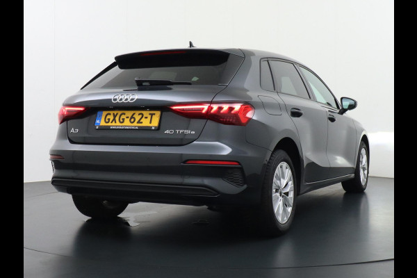 Audi A3 Sportback 40 TFSI e Edition VAN: 31.900,- VOOR 28.877,- UW HERFSTVOORDEEL: 3.023,- EURO| PLUG-IN Hybride 204 PK | Stoelverwarming | Drive Select | Navi | Apple CarPlay | Adaptive Cruise | Rijklaar geleverd met 12 mnd BOVAG garantie